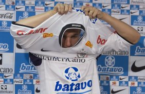 O volante Marcelo Mattos foi apresentado esta manhã antes do treino do Corinthians realizado esta manhã no Parque São Jorge, zona leste da cidade; o próximo jogo do time será dia 16/09, contra o Coritiba, no Couto Pereira, em Curitiba, pelo returno do Campeonato Brasileiro 2009