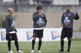 Alessandro; Paulo Andr e o capitao William que volta no domingo, durante o treino do Corinthians realizado esta tarde no Parque Ecolgico do Tiete; o prximo jogo do time ser domingo, dia 27/09, contra o So Paulo, no estdio do Morumbi, pelo returno do Campeonato Brasileiro 2009