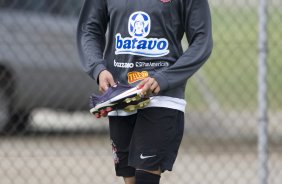 Dentinho durante o treino do Corinthians realizado esta tarde no Parque Ecolgico do Tiete; o prximo jogo do time ser domingo, dia 27/09, contra o So Paulo, no estdio do Morumbi, pelo returno do Campeonato Brasileiro 2009