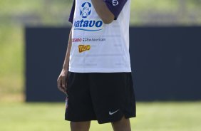 Dentinho durante o treino do Corinthians realizado esta manh no Parque Ecolgico do Tiete; o prximo jogo do time ser amanh, domingo, dia 27/09, contra o So Paulo, no estdio do Morumbi, pelo returno do Campeonato Brasileiro 2009