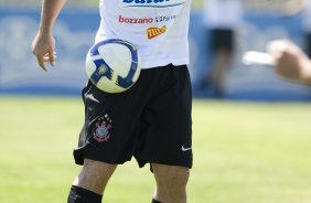 Ronaldo durante o treino do Corinthians realizado esta manh no Parque Ecolgico do Tiete; o prximo jogo do time ser amanh, domingo, dia 27/09, contra o So Paulo, no estdio do Morumbi, pelo returno do Campeonato Brasileiro 2009