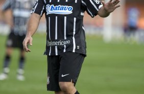 SAO PAULO/SP X CORINTHIANS/SP - Ronaldo em um lance da partida realizada esta tarde no estdio do Morumbi, zona sul da cidade, vlida pelo returno do Campeonato Brasileiro de 2009