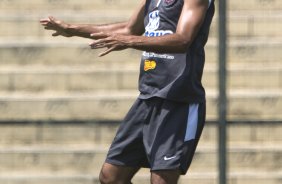 William que volta ao time na 4a feira, durante o treino do Corinthians realizado esta manh no Parque So Jorge; o prximo jogo do time ser quarta-feira, dia 07/10, contra o Fluminense, no estdio do Maracan, pelo returno do Campeonato Brasileiro 2009