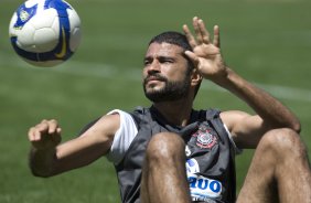 William que volta ao time na 4a feira, durante o treino do Corinthians realizado esta manh no Parque So Jorge; o prximo jogo do time ser quarta-feira, dia 07/10, contra o Fluminense, no estdio do Maracan, pelo returno do Campeonato Brasileiro 2009