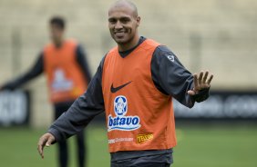 Edno durante o treino do Corinthians realizado esta manh no Parque So Jorge; o prximo jogo do time ser amanh, sbado, dia 10/10, contra o Grmio, no estdio do Pacaembu, pelo returno do Campeonato Brasileiro 2009