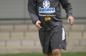 Ronaldo durante o treino do Corinthians realizado esta manh no Parque So Jorge; o prximo jogo do time ser amanh, sbado, dia 10/10, contra o Grmio, no estdio do Pacaembu, pelo returno do Campeonato Brasileiro 2009