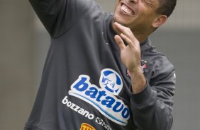 Ronaldo durante o treino do Corinthians realizado esta manh no Parque So Jorge; o prximo jogo do time ser amanh, sbado, dia 10/10, contra o Grmio, no estdio do Pacaembu, pelo returno do Campeonato Brasileiro 2009