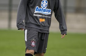 Alessandro
? durante o treino do Corinthians realizado esta tarde no Parque So Jorge; o prximo jogo do time ser domingo, dia 18/10, contra o Sport, em Recife, pelo returno do Campeonato Brasileiro 2009