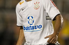 CORINTHIANS/SP X CRUZEIRO/MG - Boquita reclama do juiz em um lance da partida realizada esta noite no estádio do Pacaembu, zona oeste da cidade, válida pelo returno do Campeonato Brasileiro de 2009