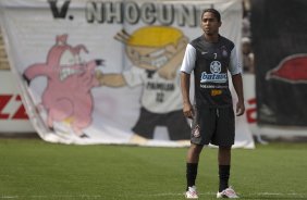 Jorge Henrique durante o treino do Corinthians realizado esta manh no Parque So Jorge; o prximo jogo do time ser amanh, domingo, dia 01/11, contra o Palmeiras, em Presidente Prudente, pelo returno do Campeonato Brasileiro 2009