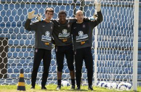 Andre; Felipe e Julio Cesar, goleiros, durante o treino do Corinthians realizado esta manh no Parque So Jorge; o prximo jogo do time ser domingo, dia 08/11, contra o Santo Andr, no Pacaembu, pelo returno do Campeonato Brasileiro 2009