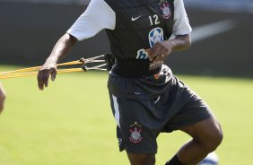 Elias durante o treino do Corinthians realizado esta manh no Parque So Jorge; o prximo jogo do time ser sbado, dia 21/11, contra o Nautico/PE, no estdio do Pacaembu, pelo returno do Campeonato Brasileiro 2009