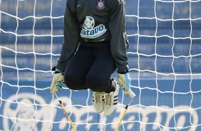 Felipe pulando corda durante o treino do Corinthians realizado esta manh no Parque So Jorge; o prximo jogo do time ser sbado, dia 21/11, contra o Nautico/PE, no estdio do Pacaembu, pelo returno do Campeonato Brasileiro 2009
