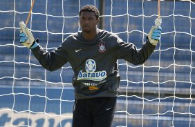 Felipe pulando corda durante o treino do Corinthians realizado esta manh no Parque So Jorge; o prximo jogo do time ser sbado, dia 21/11, contra o Nautico/PE, no estdio do Pacaembu, pelo returno do Campeonato Brasileiro 2009