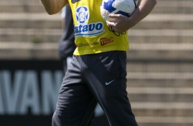 Mano Menezes durante o treino do Corinthians realizado esta manhã no Parque São Jorge; o próximo jogo do time será sábado, dia 21/11, contra o Nautico/PE, no estádio do Pacaembu, pelo returno do Campeonato Brasileiro 2009