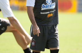 Ronaldo durante o treino do Corinthians realizado esta manh no Parque So Jorge; o prximo jogo do time ser sbado, dia 21/11, contra o Nautico/PE, no estdio do Pacaembu, pelo returno do Campeonato Brasileiro 2009