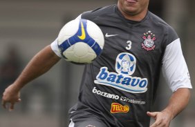 Ronaldo durante o treino do Corinthians realizado esta manh no Parque So Jorge; o prximo jogo do time ser domingo, dia 29/11, contra o Flamengo, no estdio Brinco de Ouro da Princesa, em Campinas, pelo returno do Campeonato Brasileiro 2009