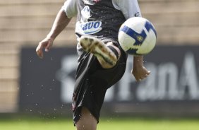 Matias Defederico durante o treino do Corinthians realizado esta manh no Parque So Jorge; o prximo jogo do time ser sbado, dia 05/12, contra o Atltico-MG, no Mineiro, utima partida do returno do Campeonato Brasileiro 2009