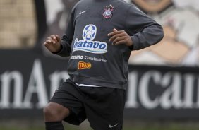 Jucilei durante o treino do Corinthians realizado esta manh no Parque So Jorge; o prximo jogo do time ser amanh, sbado, dia 05/12, contra o Atltico-MG, no Mineiro, utima partida do returno do Campeonato Brasileiro 2009