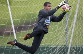 Danilo durante o treino do Corinthians realizado esta manh no SPA Sport Resort, na cidade de Itu, interior de So Paulo; o prximo compromisso ser um amistoso internacional contra o Huracan, da Argentina, dia 14/01 no Pacaembu