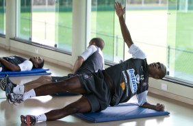 Elias durante o treino do Corinthians realizado esta manh no SPA Sport Resort, na cidade de Itu, interior de So Paulo; o prximo compromisso ser um amistoso internacional contra o Huracan, da Argentina, dia 14/01 no Pacaembu;