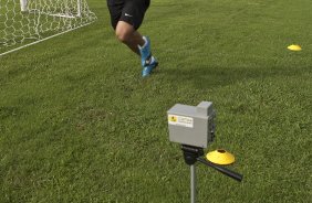 Edno durante o treino do Corinthians realizado esta manh no SPA Sport Resort, na cidade de Itu, interior de So Paulo; o prximo compromisso ser um amistoso internacional contra o Huracan, da Argentina, dia 14/01 no Pacaembu