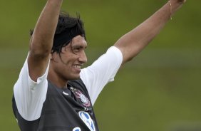 Sergio Escudero durante o treino do Corinthians realizado esta manh no SPA Sport Resort, na cidade de Itu, interior de So Paulo; o prximo compromisso ser a estreia no Campeonato Paulista 2010, domingo, dia 17/01, no estdio Santa Cruz, em Ribeiro Preto, contra o Monte Azul