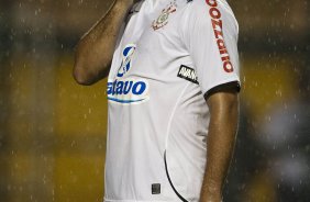 CORINTHIANS X MIRASSOL- Ronaldo em um lance da partida realizada esta noite no estdio do Pacaembu, zona oeste de So Paulo, vlida pelo Campeonato Paulista 2010