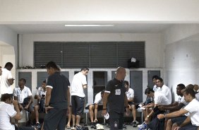 PONTE PRETA/CAMPINAS X CORINTHIANS/SP - Vestiarios antes da partida realizada esta noite no estdio Moiss Lucarelli, em Campinas, vlida pela 6 rodada do Campeonato Paulista 2010