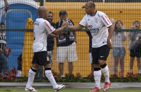 CORINTHIANS X SERTAOZINHO - em um lance da partida realizada esta tarde no estdio do Pacaembu, zona oeste da cidade, vlida pela 7 rodada do Campeonato Paulista 2010