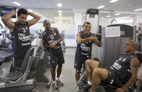 Ronaldo; Elias; Iarley e Roberto Carlos durante o treino do Corinthians realizado esta tarde no Parque So Jorge, zona leste de So Paulo; o prximo compromisso do time pelo Campeonato Paulista 2010, ser sbado, dia 13/02, contra a Portuguesa, no estdio do Caninde