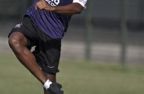 Jucilei durante o treino do Corinthians realizado esta manh no Parque So Jorge, zona leste de So Paulo; o prximo compromisso do time pelo Campeonato Paulista 2010, ser sbado, dia 13/02, contra a Portuguesa, no estdio do Caninde