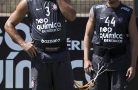 Ronaldo e Balbuena durante o treino do Corinthians realizado esta manh no Parque So Jorge, zona leste da cidade; na proxima 4a. feira, dia 24/02, a noite, o time far o seu primeiro jogo pela Taca Libertadores da Amrica, contra o Racing, do Uruguai, no estdio do Pacaembu