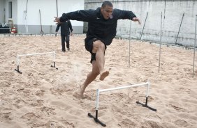 Ronaldo durante o treino do Corinthians realizado esta manh no Parque So Jorge, zona leste da cidade; o prximo jogo do time ser dia amanh, 07/03, domingo, contra o So Caetano, na Arena Barueri, em Barueri, pela 13 rodada do Campeonato Paulista 2010