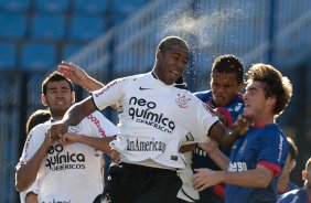 SAO CAETANO/SAO CAETANO X CORINTHIANS/SP - em um lance da partida realizada esta tarde no estdio da Arena de Barueri, em Barueri, grande So Paulo, vlida pela 13 rodada do Campeonato Paulista 2010