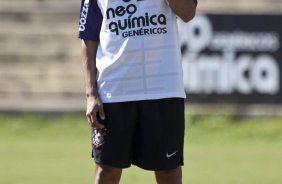 Dentinho durante o treino do Corinthians realizado esta manh no Parque So Jorge, zona leste da cidade; o prximo jogo do time ser amanh, dia 21/03, domingo, contra o Grmio Prudente, no estdio Eduardo Jos Farah, em Presidente Prudente, pela 15 rodada do Campeonato Paulista 2010