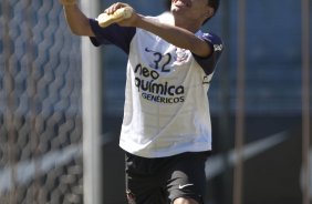 Dentinho durante o treino do Corinthians realizado esta manh no Parque So Jorge, zona leste da cidade; o prximo jogo do time ser amanh, dia 21/03, domingo, contra o Grmio Prudente, no estdio Eduardo Jos Farah, em Presidente Prudente, pela 15 rodada do Campeonato Paulista 2010