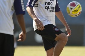 Paulo Andr durante o treino do Corinthians realizado esta manh no Parque So Jorge, zona leste da cidade; o prximo jogo do time ser amanh, dia 21/03, domingo, contra o Grmio Prudente, no estdio Eduardo Jos Farah, em Presidente Prudente, pela 15 rodada do Campeonato Paulista 2010