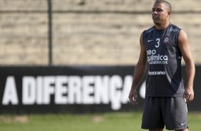 Ronaldo durante o treino do Corinthians realizado esta tarde no Parque So Jorge, zona leste da cidade; o prximo jogo do time ser amanh, dia 24/03, quarta-feira, contra o Paulista de Jundia, na Arena de Barueri, em Barueri, pela 16 rodada do Campeonato Paulista 2010