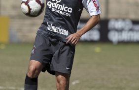 Paulo Andr durante o treino do Corinthians realizado esta manh no Parque So Jorge, zona leste da cidade; o prximo jogo do time ser dia 22/04, contra o Independiente de Medellin, da Colmbia, no Pacaembu, ultimo jogo da fase de classificao da Copa Libertadores da Amrica 2010