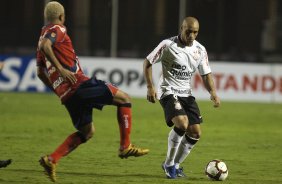 CORINTHIANS/BRASIL X INDEPENDIENTE/COLOMBIA - em um lance da partida realizada esta noite no estádio do Pacaembu, válida pelo returno da fase de classificação da Copa Libertadores da América 2010