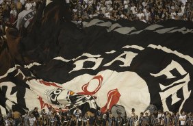 CORINTHIANS/BRASIL X INDEPENDIENTE/COLOMBIA - em um lance da partida realizada esta noite no estádio do Pacaembu, válida pelo returno da fase de classificação da Copa Libertadores da América 2010