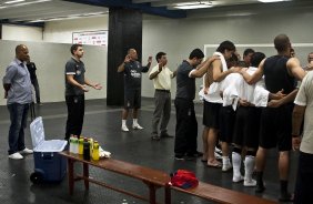 CORINTHIANS/BRASIL X INDEPENDIENTE/COLOMBIA - em um lance da partida realizada esta noite no estdio do Pacaembu, vlida pelo returno da fase de classificao da Copa Libertadores da Amrica 2010