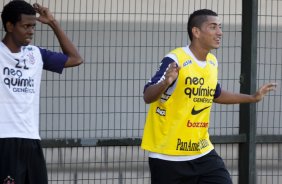 Moacir e Ralf durante o treino do Corinthians realizado esta manh no Parque So Jorge. O prximo jogo do time ser quarta-feira, dia 28/04, no Maracan, contra o Flamengo, jogo de ida das oitavas de final da Taca Libertadores da Amrica 2010; So Paulo, Brasil