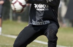 Felipe durante o treino do Corinthians realizado esta manh no Parque So Jorge. O prximo jogo do time ser quarta-feira, dia 05/05, no Pacaembu, contra o Flamengo, jogo de volta das oitavas de final da Taca Santander Libertadores da Amrica 2010; So Paulo, Brasil