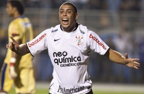 Ronaldo durante partida entre Corinthians x Flamengo válida pela Copa Santander Libertadores realizada no estádio do Pacaembu