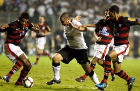 Durante partida entre Corinthians x Flamengo vlida pela Copa Santander Libertadores realizada no estdio do Pacaembu