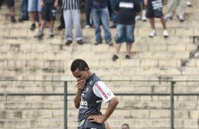 Dentinho durante o treino do Corinthians realizado esta manh no Parque So Jorge. O prximo jogo do time ser amanh, domingo, dia 09/05, no Pacaembu, contra o Atltico Paranaense, na abertura do Campeonato Brasileiro de 2010; So Paulo, Brasil