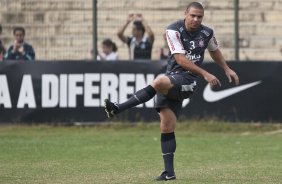 Ronaldo durante o treino do Corinthians realizado esta manh no Parque So Jorge. O prximo jogo do time ser amanh, domingo, dia 09/05, no Pacaembu, contra o Atltico Paranaense, na abertura do Campeonato Brasileiro de 2010; So Paulo, Brasil