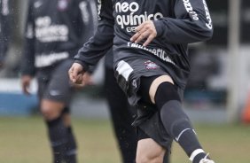 Chico durante o treino do Corinthians realizado esta manh no Parque So Jorge. O prximo jogo do time ser domingo, dia 16/05, no Olmpico, contra o Grmio, pela 2 rodada do Campeonato Brasileiro 2010; So Paulo, Brasil